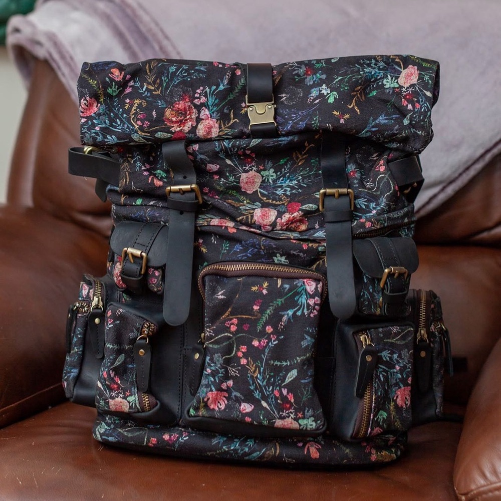 House of Flynn Black Fable Camera Rucksack